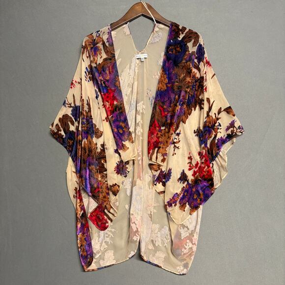 Woven Heart Tops - Woven Heart Vibrant Floral Kimono Cardigan One‎ Size Flowy Draped Boho Style